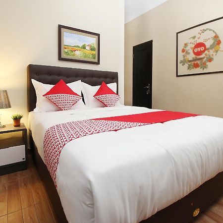 Oyo 572 Omah Gedongkuning Syariah Homestay Yogyakarta Dış mekan fotoğraf
